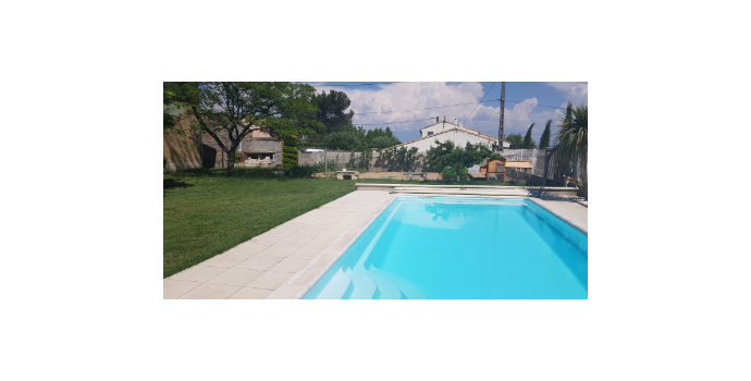 Learning Differently: Craftsmanship, Cuisine, and the Art of Living in Provence